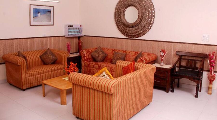 Bhambri Expo House, Greater Noida 2